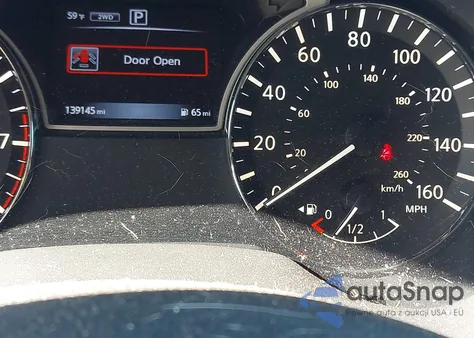 2017 Nissan Pathfinder Sv z USA, uszkodzony, nr VIN 5N1DR2MM6HC633799